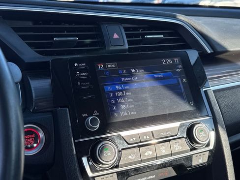 Used 2020 Honda Civic EX image 21