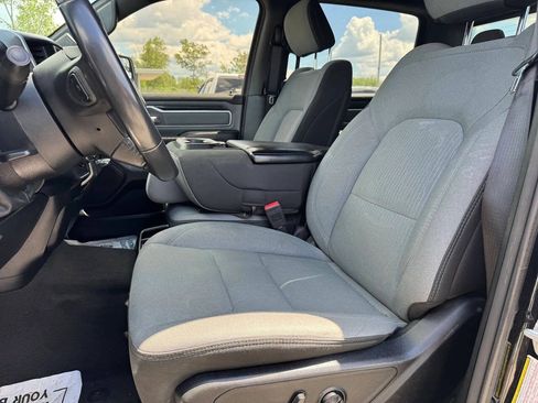 Used 2021 RAM 1500 Big Horn AWD/4WD image 9