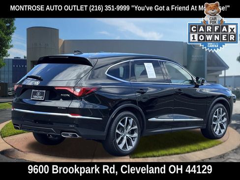 Used 2023 Acura MDX SH-AWD w/ Technology Package image 4
