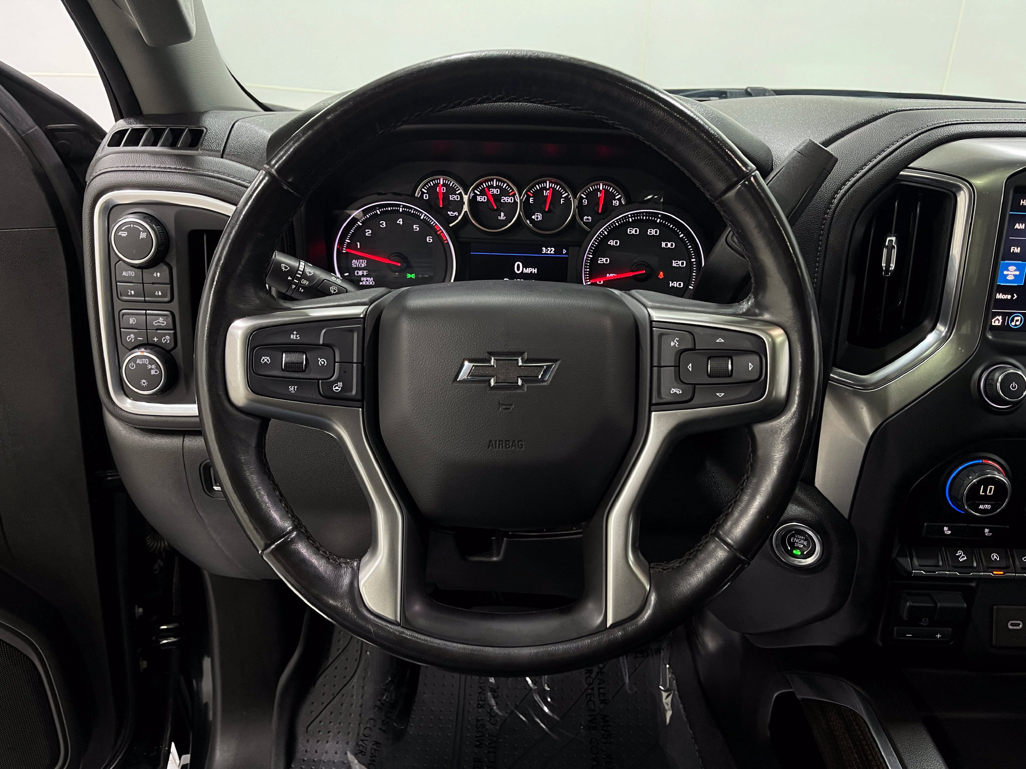 Used 2019 Chevrolet Silverado 1500 LT Trail Boss AWD/4WD image 21