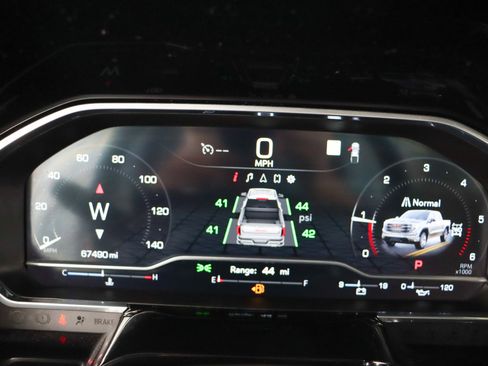 Used 2023 GMC Sierra 1500 Elevation w/ X31 Off-Road Package AWD/4WD image 16