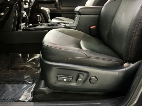 Used 2021 Toyota 4Runner TRD Off-Road Premium image 22