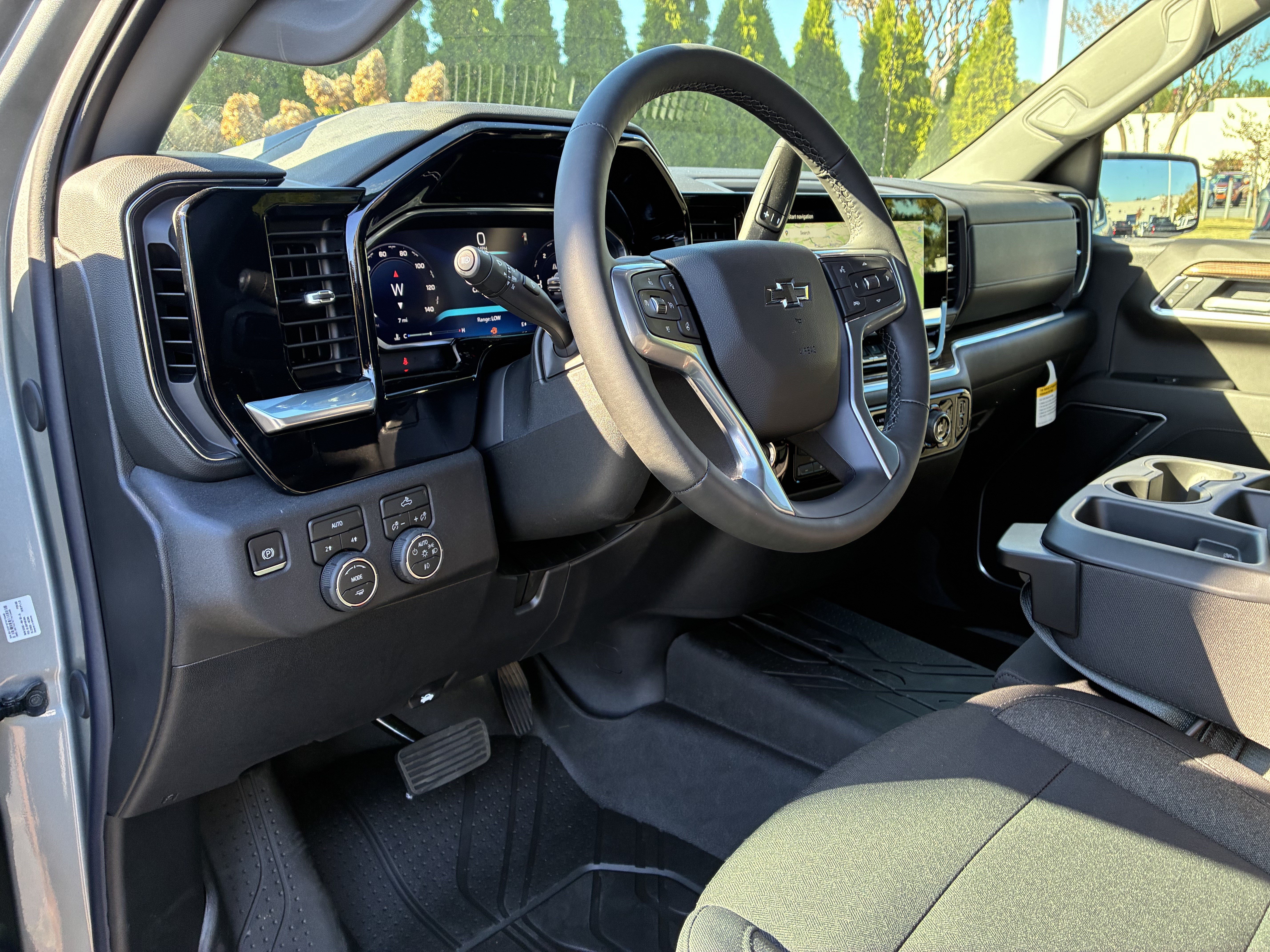 New 2026 Chevrolet Silverado 1500 RST w/ RST Select Package AWD/4WD image 23