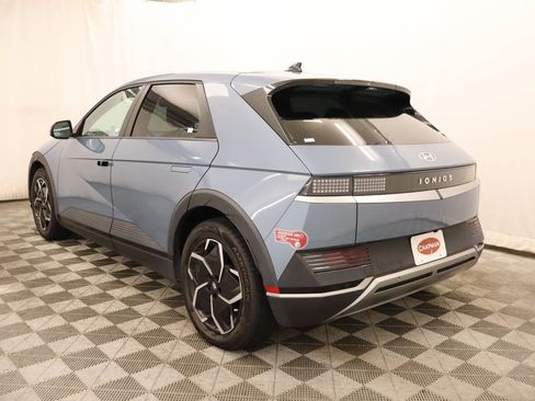Used 2024 Hyundai Ioniq 5 SEL RWD image 3