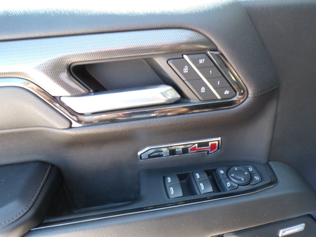 Used 2022 GMC Sierra 1500 AT4 w/ AT4 Preferred Package AWD/4WD image 26