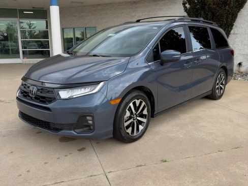 Certified 2025 Honda Odyssey EX-L image 1
