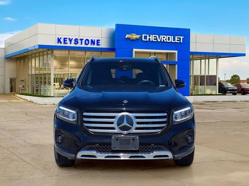 Used 2024 Mercedes-Benz GLB 250 image 2