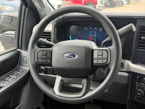 New 2026 Ford F250 XLT w/ XLT Premium Package AWD/4WD image 17