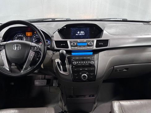 Used 2013 Honda Odyssey Touring image 10