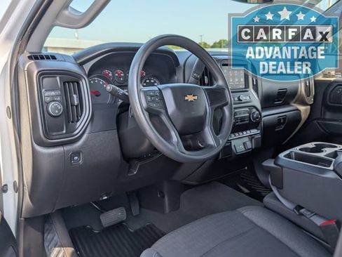 Certified 2026 Chevrolet Silverado 1500 Custom RWD image 4