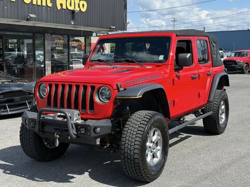Used 2019 Jeep Wrangler Unlimited Rubicon w/ Dual Top Group AWD/4WD image 3