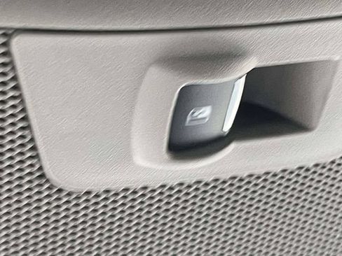 Used 2019 Ford F150 XLT w/ Equipment Group 302A Luxury AWD/4WD image 34