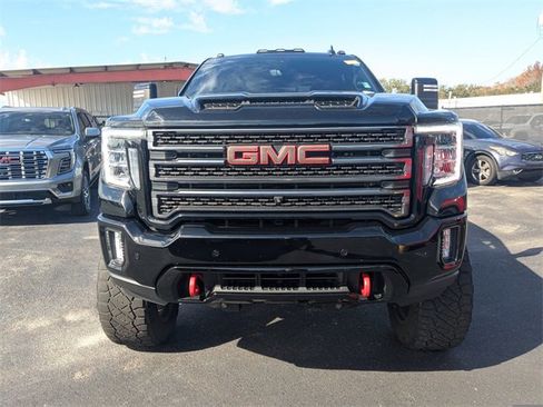 Used 2022 GMC Sierra 3500 AT4 w/ AT4 Premium Plus Package image 6