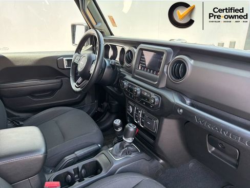 Certified 2022 Jeep Wrangler Unlimited Sport AWD/4WD image 30