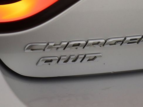 Used 2019 Dodge Charger Police image 41