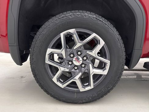 New 2026 GMC Sierra 1500 SLT w/ SLT Premium Plus Package image 9