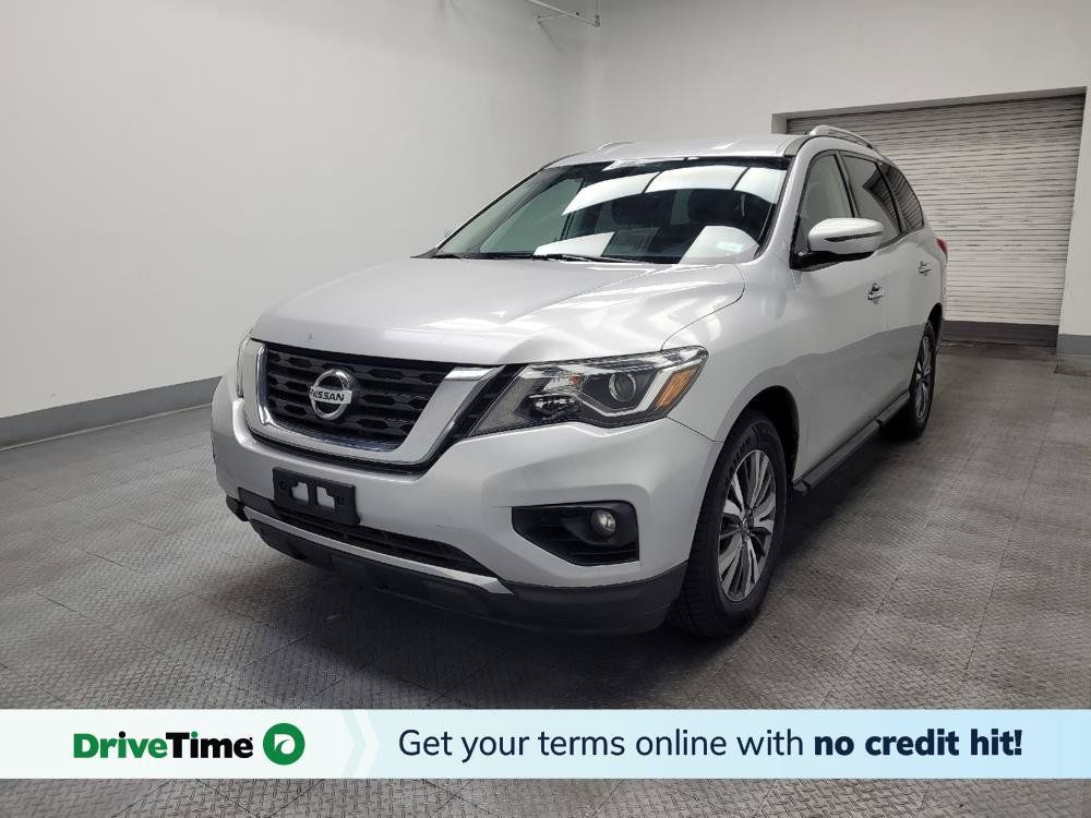 Used 2018 Nissan Pathfinder SV FWD image 1