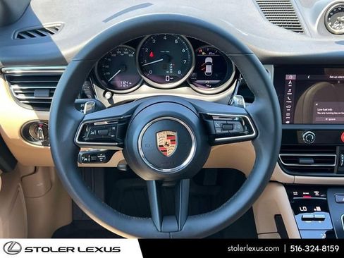 Used 2026 Porsche Macan AWD/4WD image 19