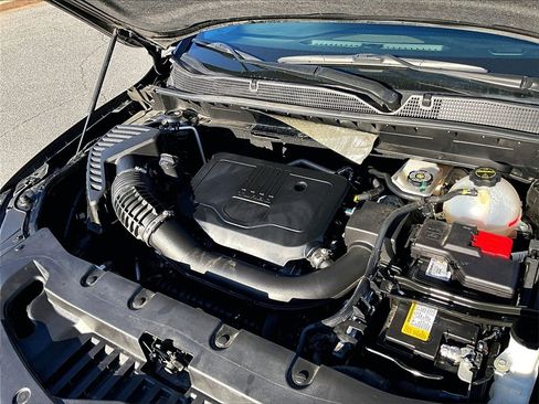 Used 2025 Chevrolet Blazer LT image 24