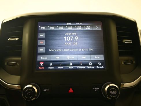 Used 2019 RAM 1500 Big Horn AWD/4WD image 26