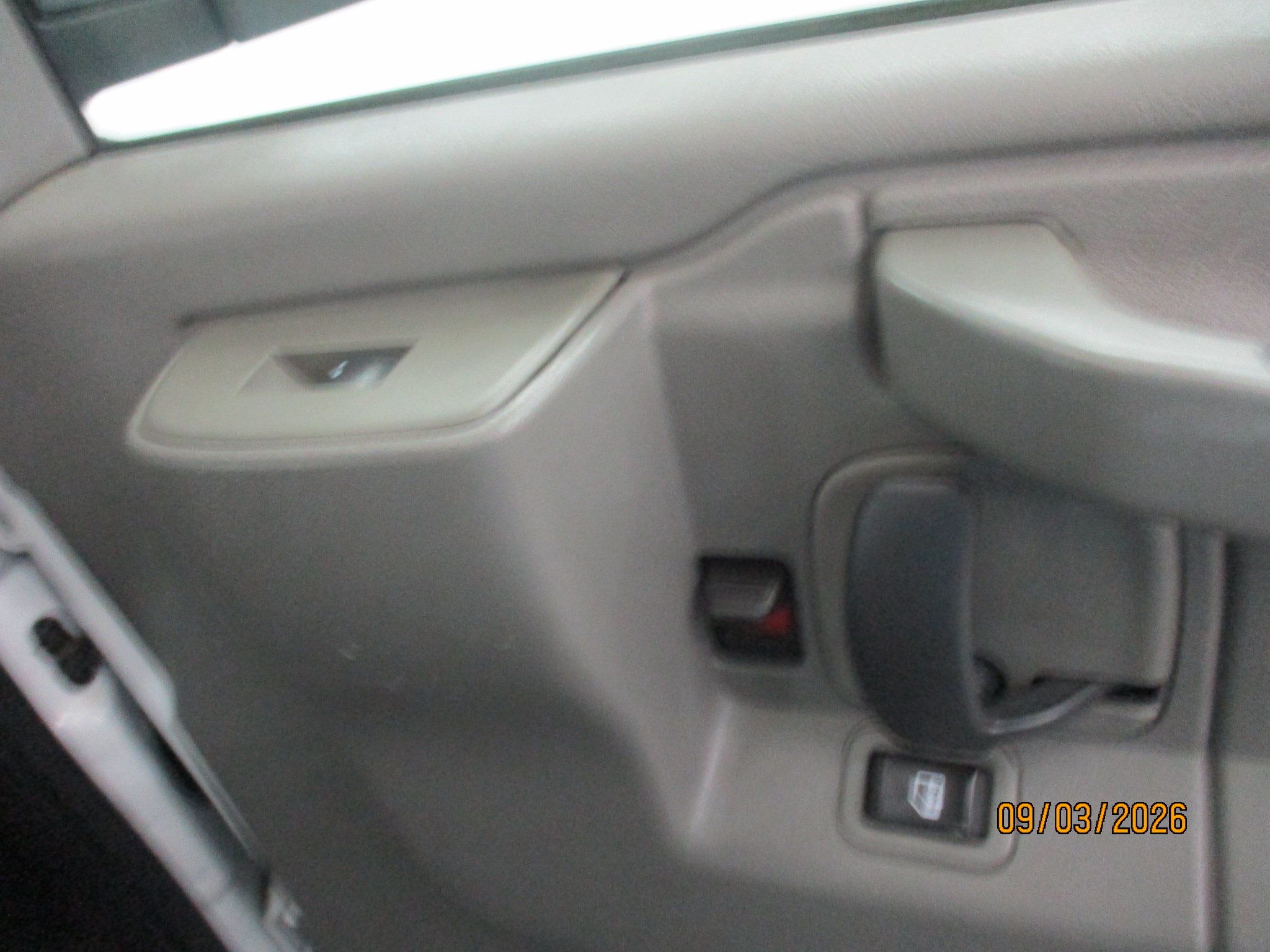 Used 2017 Chevrolet Express 2500 LS RWD image 12
