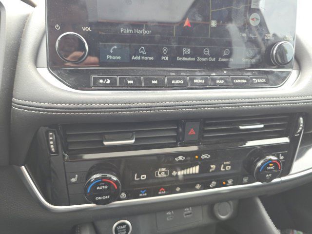 Used 2023 Nissan Rogue SL w/ SL Premium Package FWD image 14