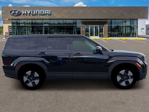 New 2026 Hyundai Santa Fe SE image 9