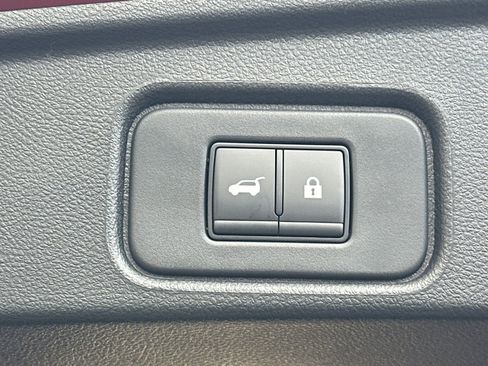 New 2026 Nissan Pathfinder SV image 19