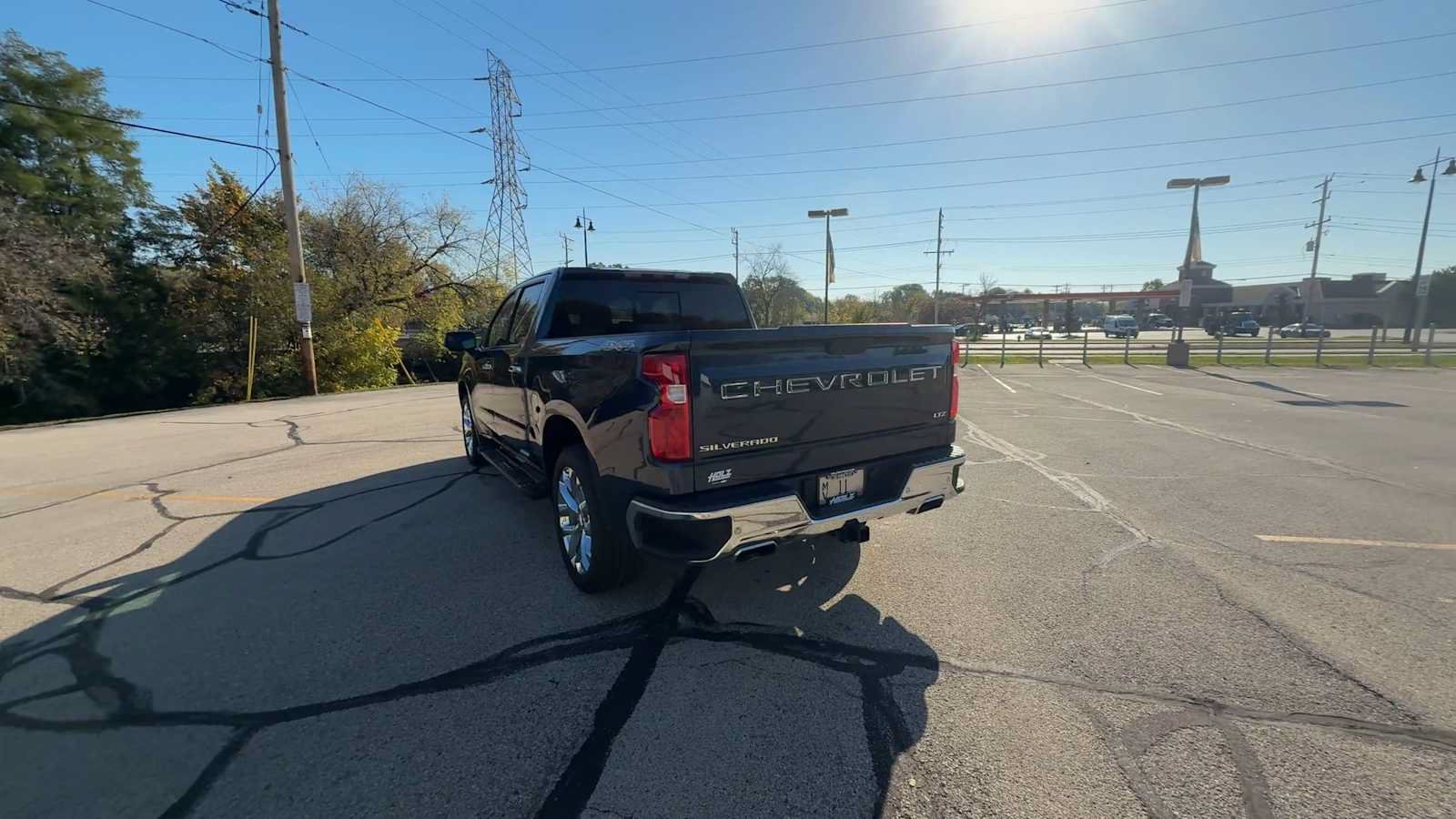 Certified 2020 Chevrolet Silverado 1500 LTZ w/ LTZ Premium Package AWD/4WD image 6
