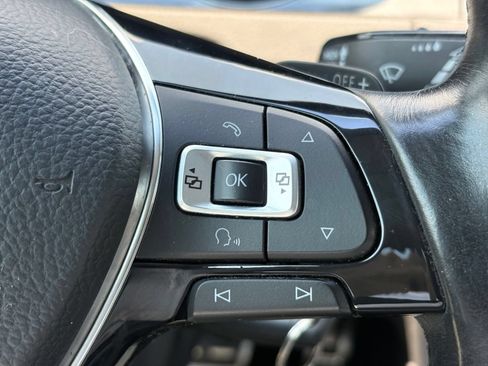 Used 2017 Volkswagen Golf Alltrack S AWD/4WD image 13
