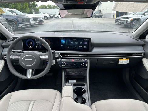 New 2026 Hyundai Sonata SEL FWD image 6