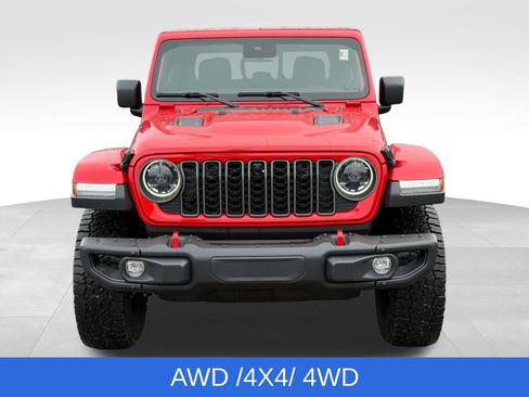 Used 2025 Jeep Gladiator Rubicon image 13