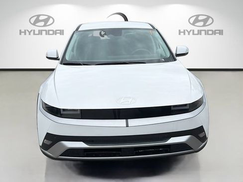 New 2026 Hyundai Ioniq 5 SE AWD/4WD image 2