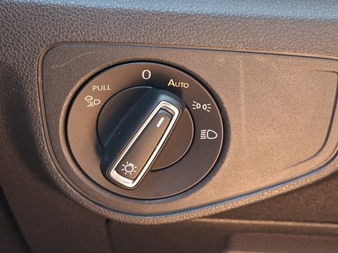 Used 2021 Volkswagen Atlas Cross Sport S FWD image 23