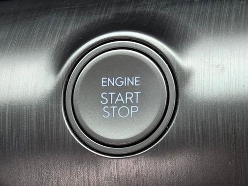 Used 2024 Hyundai Kona SEL image 25