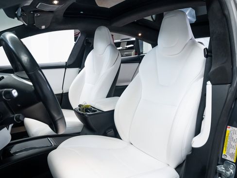 Used 2017 Tesla Model S P100D image 16