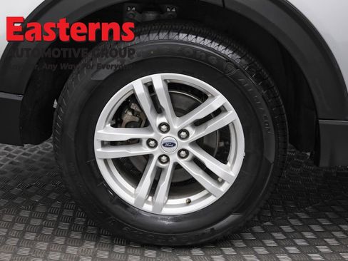 Used 2024 Ford Explorer 4WD image 30