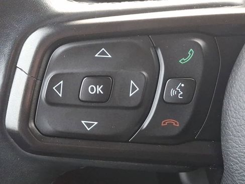 Used 2018 Jeep Wrangler Unlimited Sport S image 23