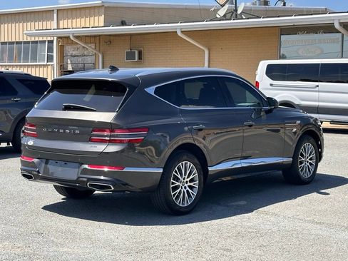 Used 2024 Genesis GV80 2.5T AWD/4WD image 9