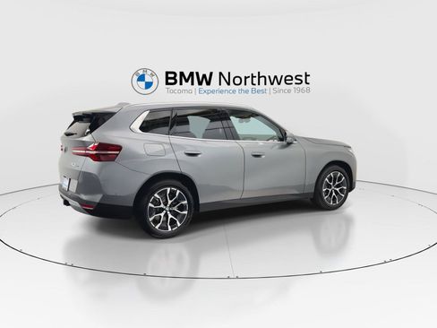 New 2026 BMW X3 xDrive30i w/ Premium Package AWD/4WD image 4