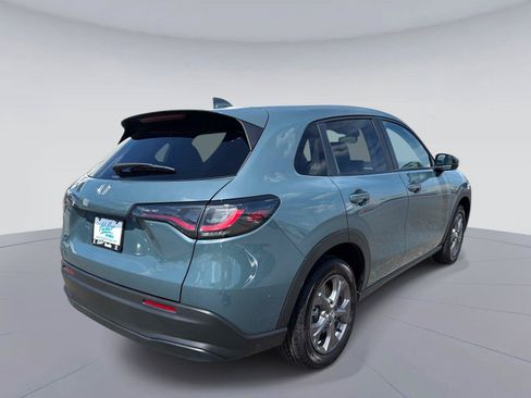 Certified 2026 Honda HR-V LX image 4
