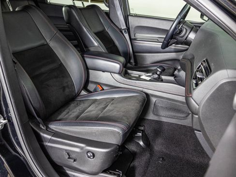 Used 2021 Dodge Durango R/T w/ Blacktop Package AWD/4WD image 50