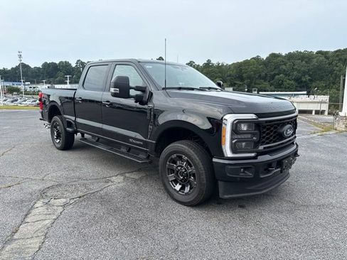 Used 2023 Ford F250 Lariat w/ Lariat Ultimate Package AWD/4WD image 1