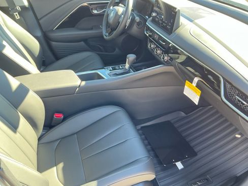 Used 2025 Acura ADX AWD image 27