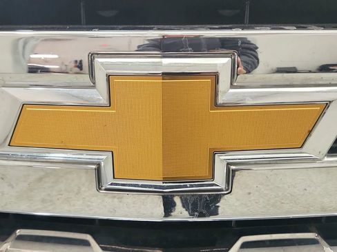 Used 2019 Chevrolet Silverado 1500 LTZ w/ LTZ Premium Package image 16