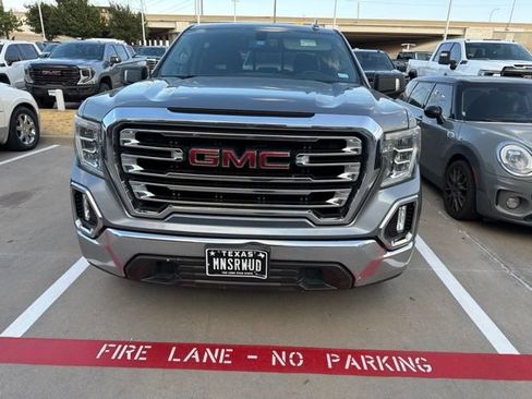 Used 2019 GMC Sierra 1500 SLT RWD image 3