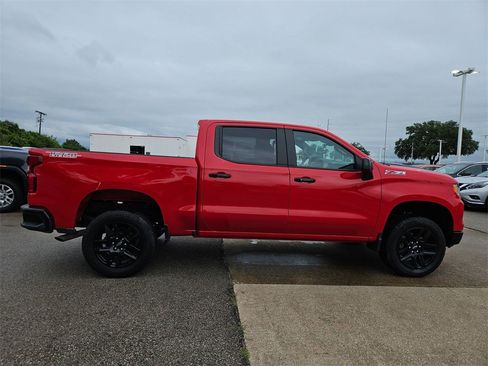 Used 2024 Chevrolet Silverado 1500 LT Trail Boss w/ Protection Package image 10