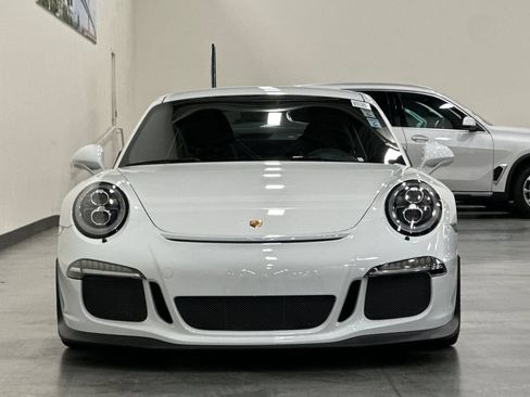 Used 2015 Porsche 911 GT3 RWD image 9