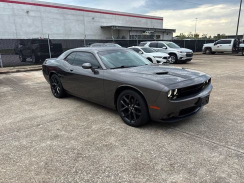 Used 2021 Dodge Challenger SXT w/ Blacktop Package RWD image 3