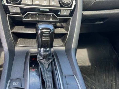 Used 2019 Honda Civic EX image 15